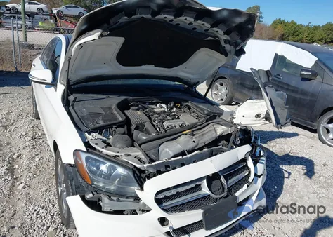 2016 Mercedes-Benz C 300 4Matic from USA, damaged, VIN 55SWF4KB4GU175151